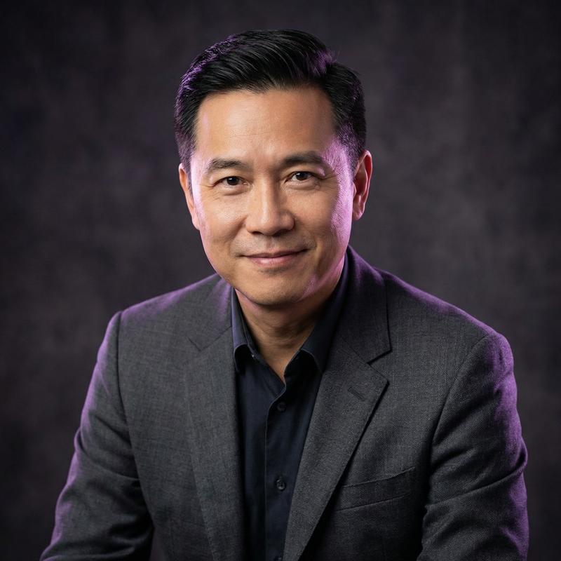 萝莉岛首席导演陈志远